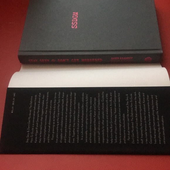 📚Stay Sexy and Don’t Get Murdered hardcover - Picture 4 of 7